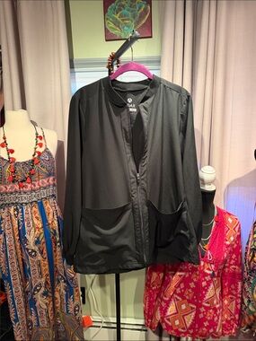 Adar Black Scrubs Jacket with Front Pockets
